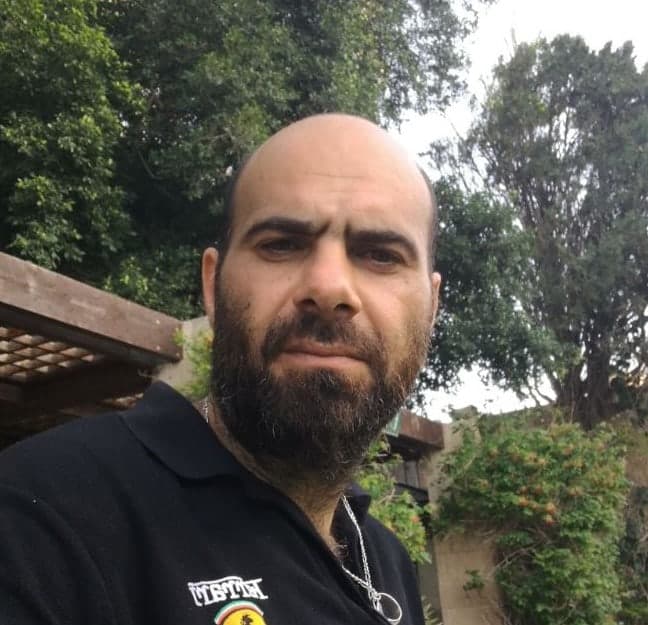 איהאב בחוס